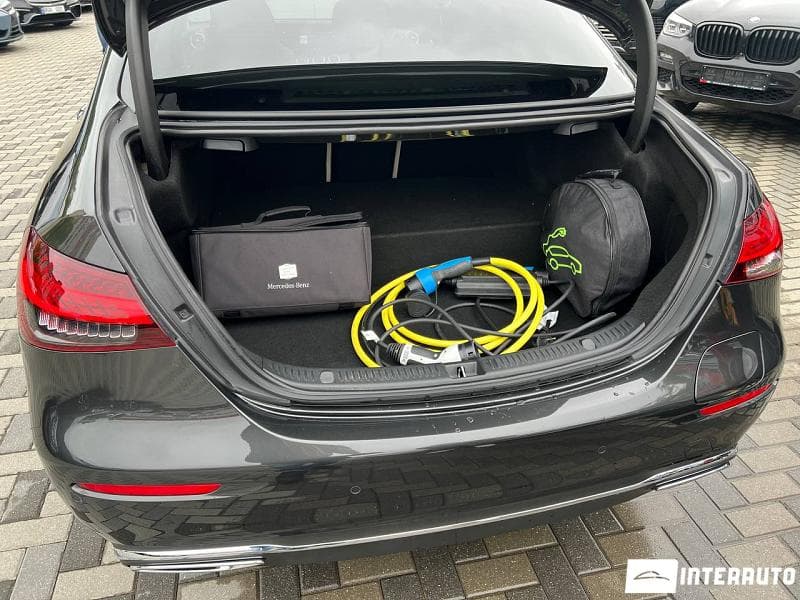 Mercedes E 300de 2021 — Миниатюра 25