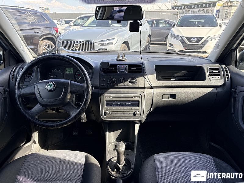 2010 Skoda Fabia — Miniatură 6