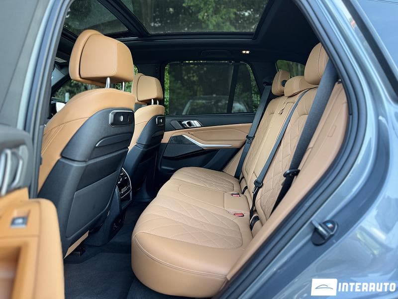 BMW X5 5.0e 2024 — Миниатюра 21
