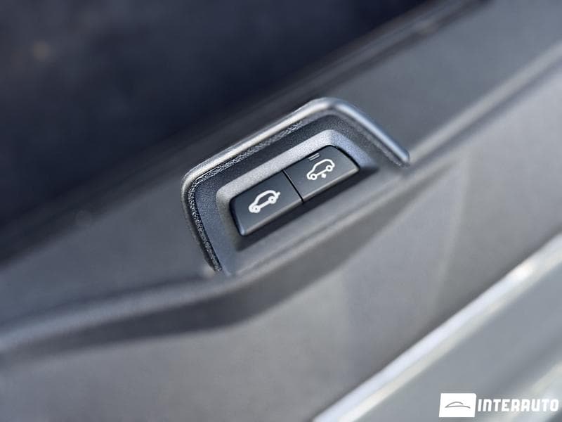 BMW X5 5.0e 2024 — Миниатюра 26