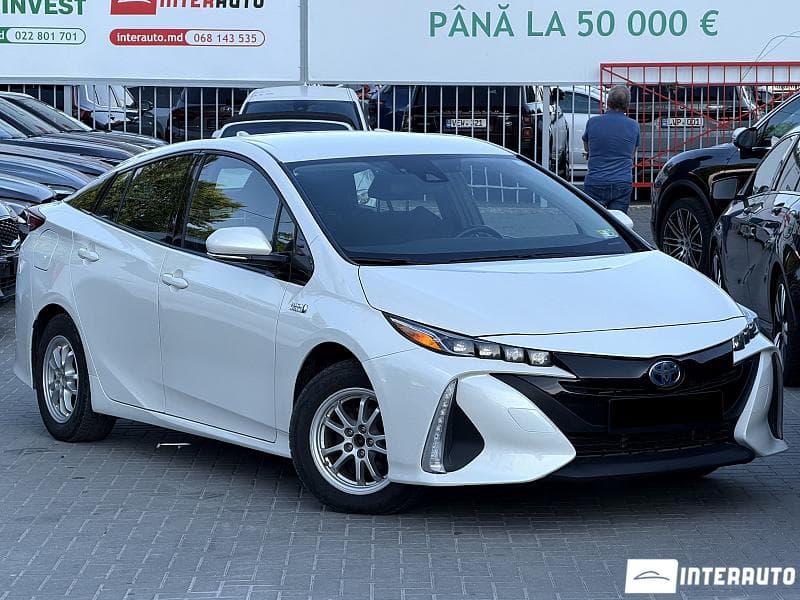 2017 Toyota Prius — Miniatură 4