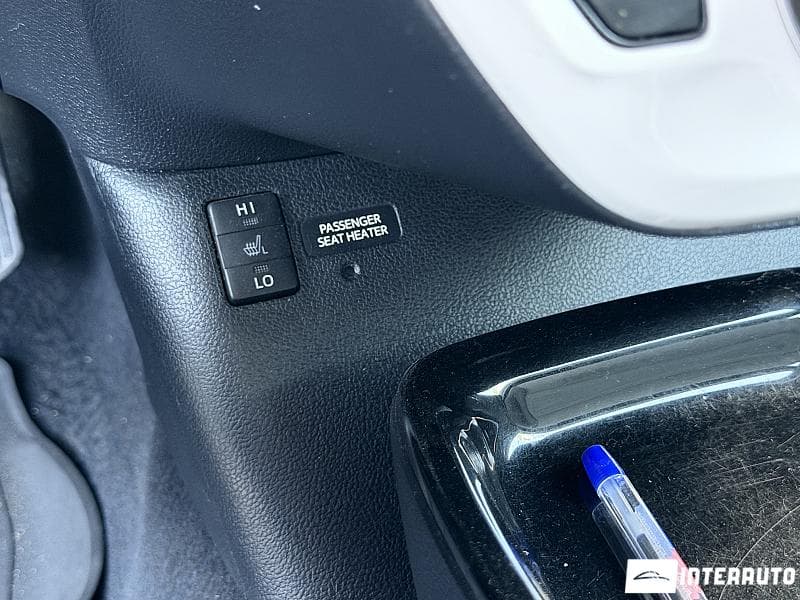 2017 Toyota Prius — Miniatură 14
