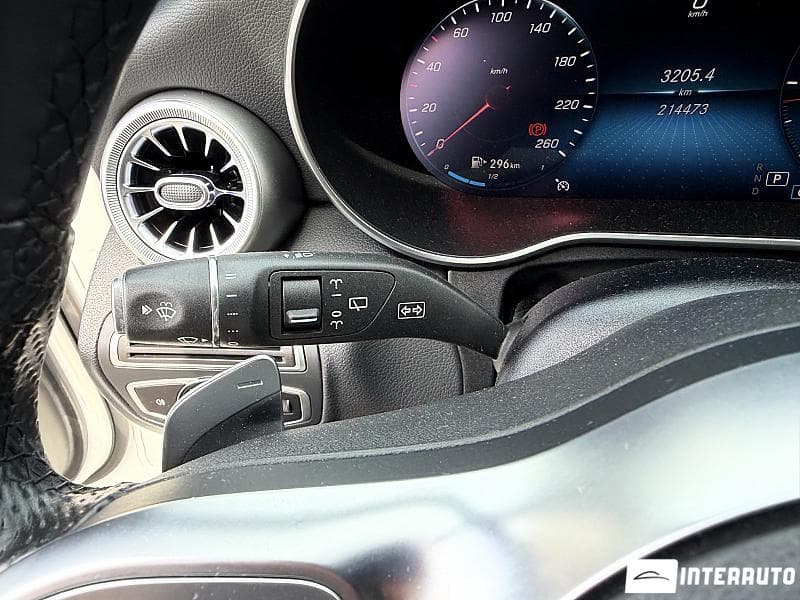 2019 Mercedes C 300 — Miniatură 13