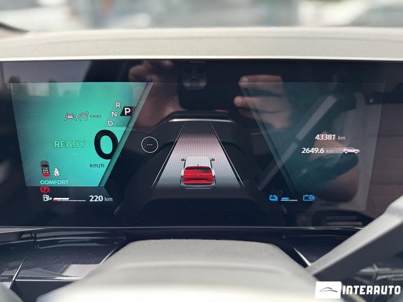 2024 Renault Espace — Miniatură 10