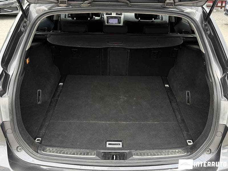 2011 Toyota Avensis — Miniatură 19