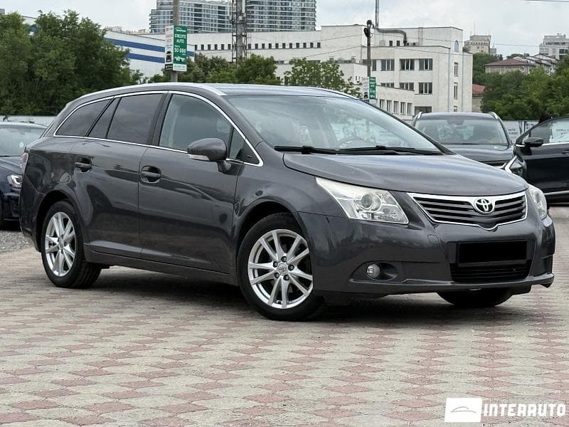 2011 Toyota Avensis — Miniatură 4