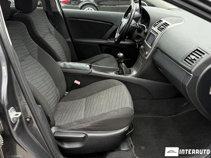 2011 Toyota Avensis — Miniatură 16