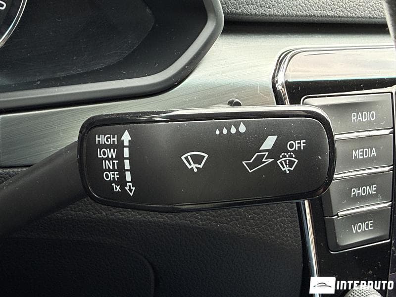 2016 Skoda Superb — Miniatură 12
