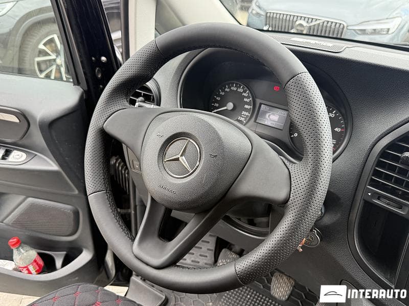 2015 Mercedes Vito — Miniatură 7