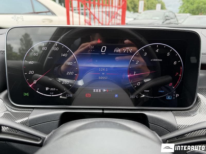 2022 Mercedes C 300 — Miniatură 10