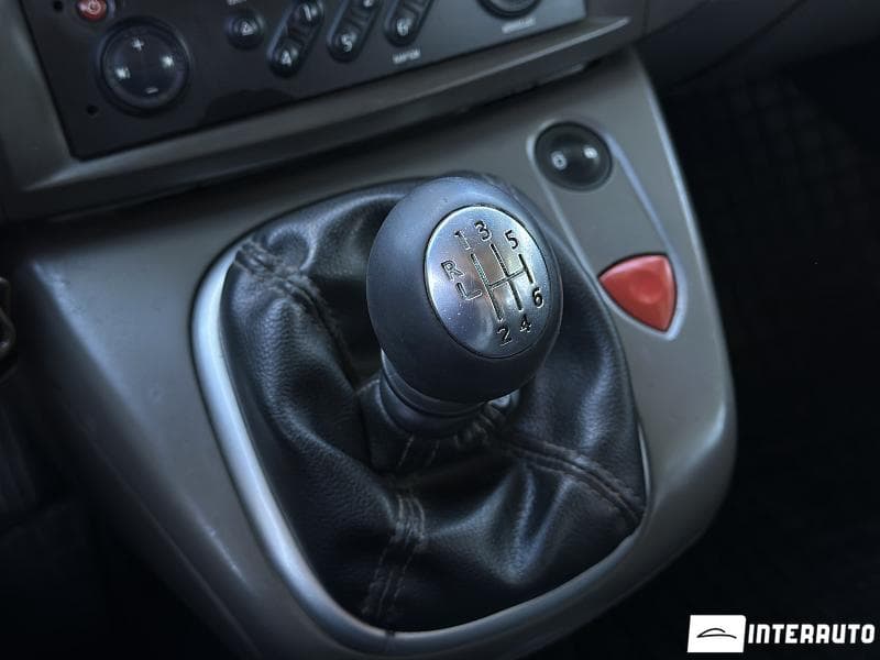 2008 Renault Grand Scenic — Miniatură 13