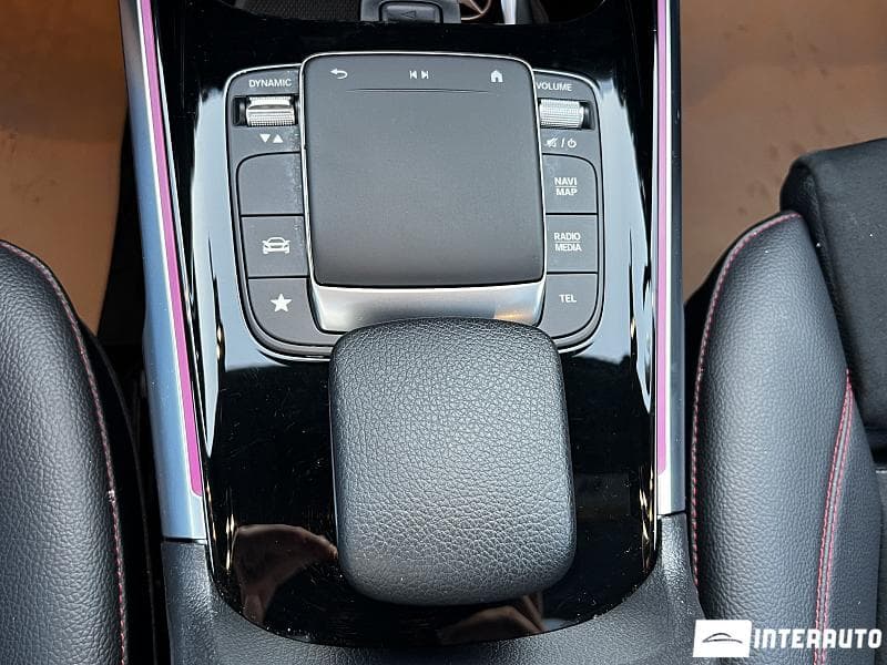 2021 Mercedes GLB 250 — Miniatură 12