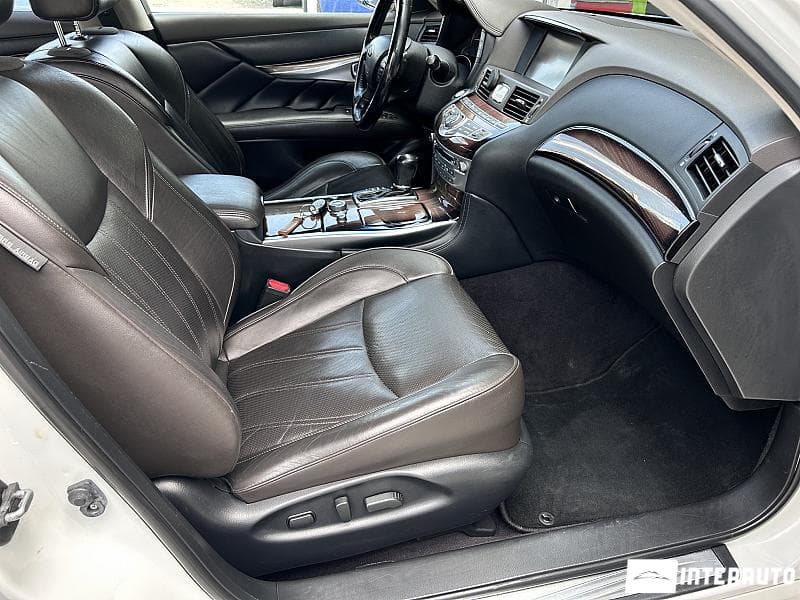 Infiniti Q70 2016 — Миниатюра 16