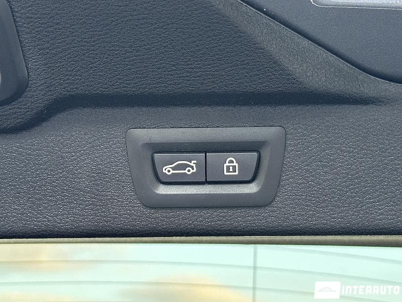 BMW X5 4.0e 2015 — Миниатюра 23