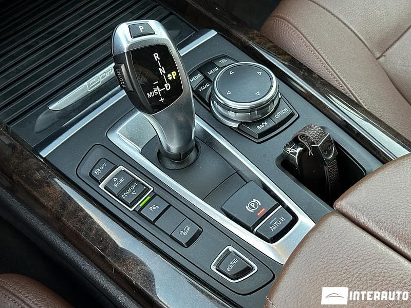 BMW X5 4.0e 2015 — Миниатюра 11