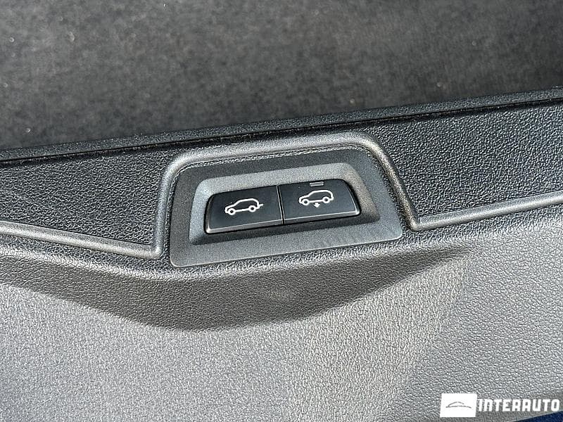 2019 BMW X7 4.0i — Miniatură 30