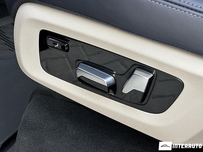 2019 BMW X7 4.0i — Miniatură 26