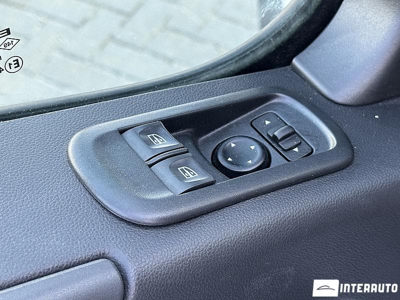 2020 Renault Master — Miniatură 12