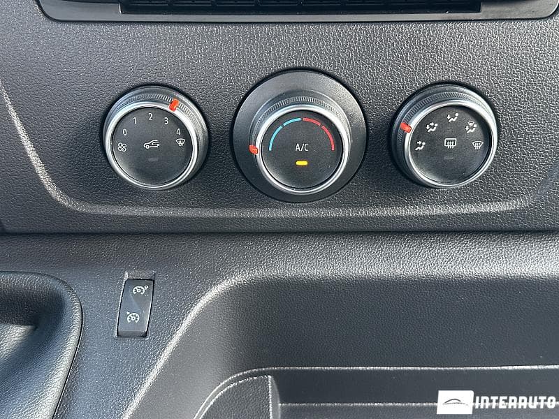 2020 Renault Master — Miniatură 10