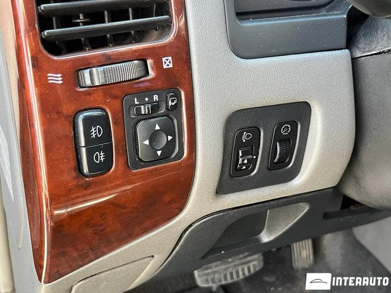 2006 Mitsubishi Pajero — Miniatură 14