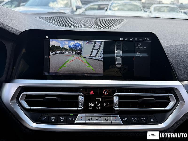 2021 BMW 330 — Miniatură 9