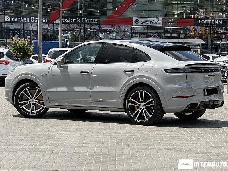 Porsche Cayenne Turbo E-Hybrid Coupe 2024 — Миниатюра 4