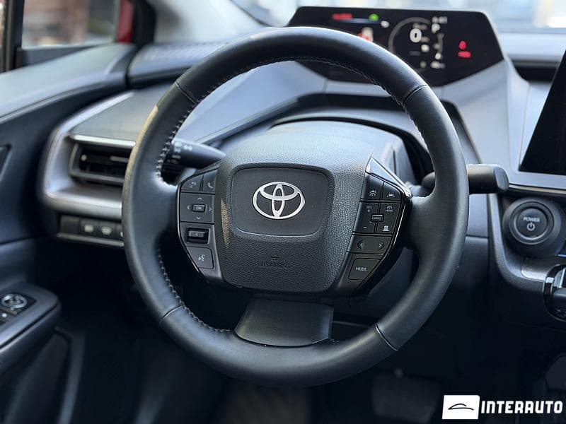 2024 Toyota Prius — Miniatură 12
