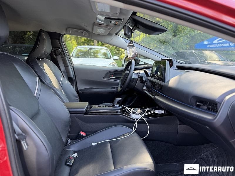 2024 Toyota Prius — Miniatură 18