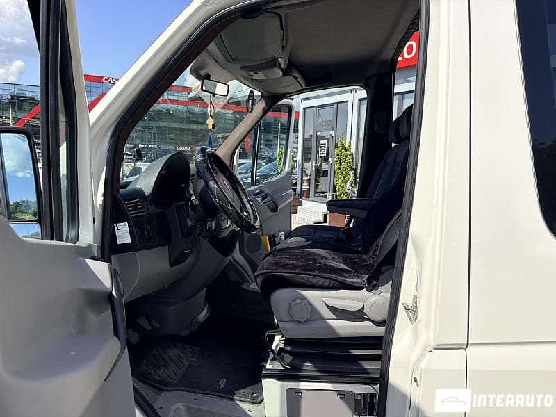 2010 Volkswagen Crafter — Miniatură 5