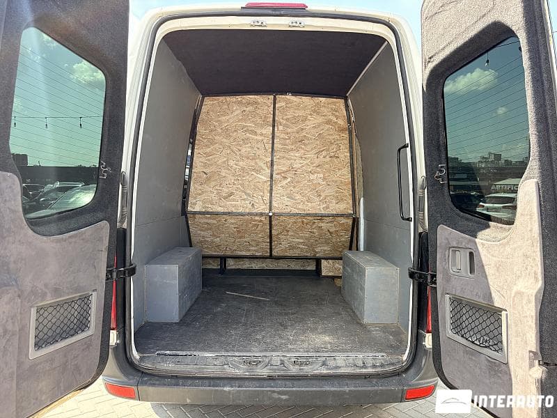 2010 Volkswagen Crafter — Miniatură 16