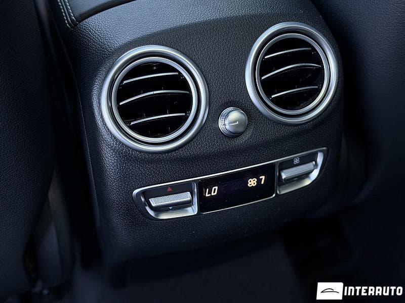 2020 Mercedes GLC 43 AMG — Miniatură 20