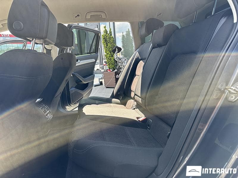 2016 Volkswagen Passat — Miniatură 19