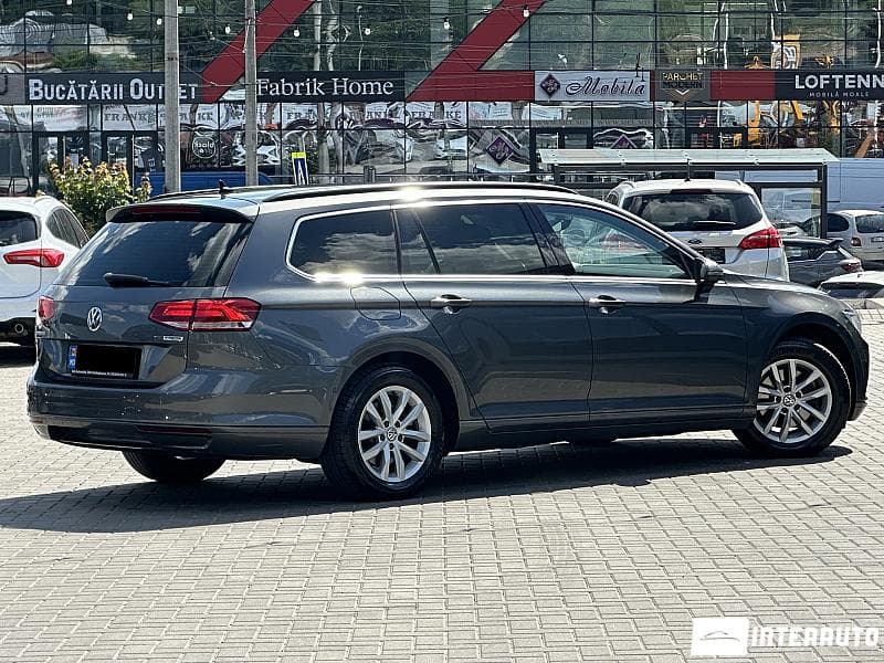 2016 Volkswagen Passat — Miniatură 3