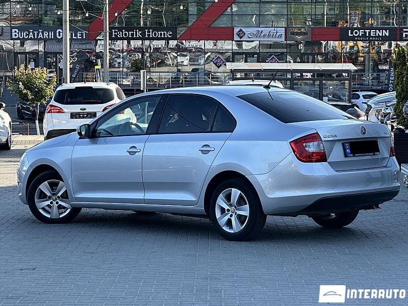 2015 Skoda Rapid — Miniatură 4