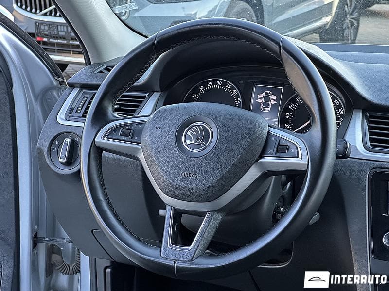 2015 Skoda Rapid — Miniatură 7