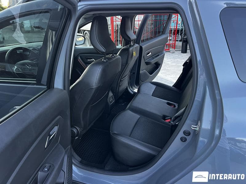 Dacia Duster 2022 — Миниатюра 15