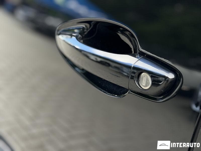 2021 Peugeot 3008 — Miniatură 6