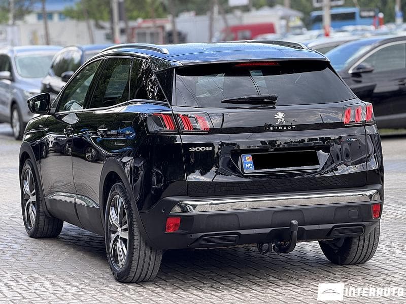 2021 Peugeot 3008 — Miniatură 2
