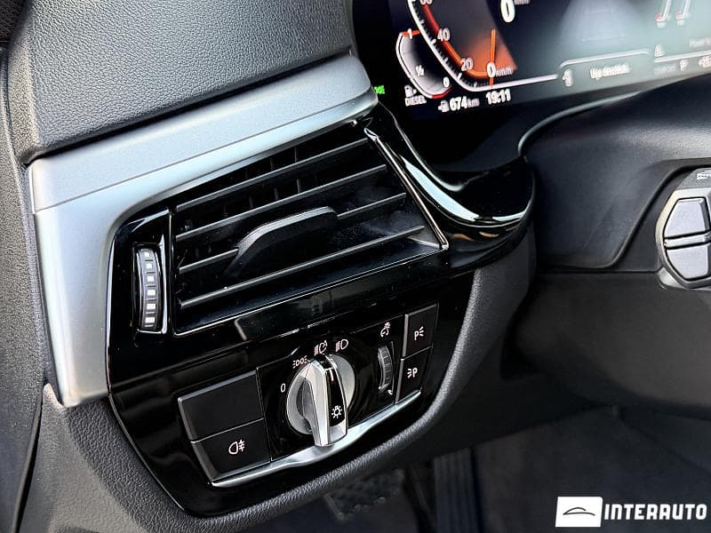 2021 BMW 520 — Miniatură 19