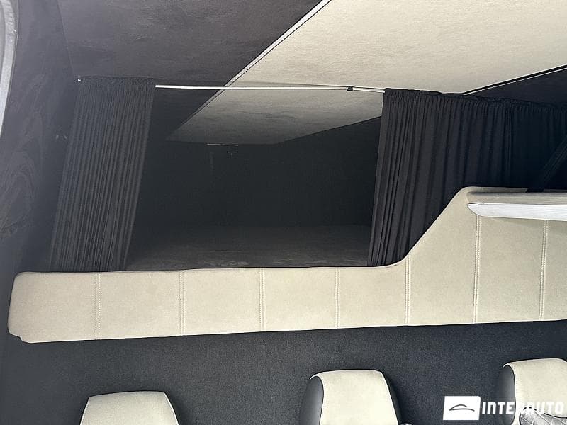 2018 Mercedes Sprinter — Miniatură 11