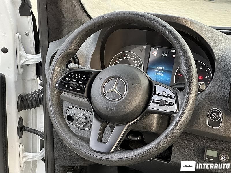 2018 Mercedes Sprinter — Miniatură 7