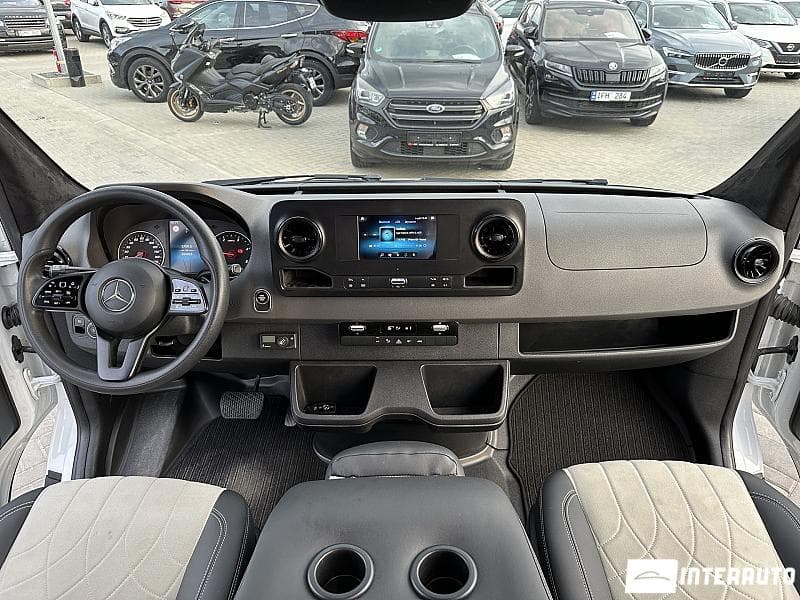 2018 Mercedes Sprinter — Miniatură 6