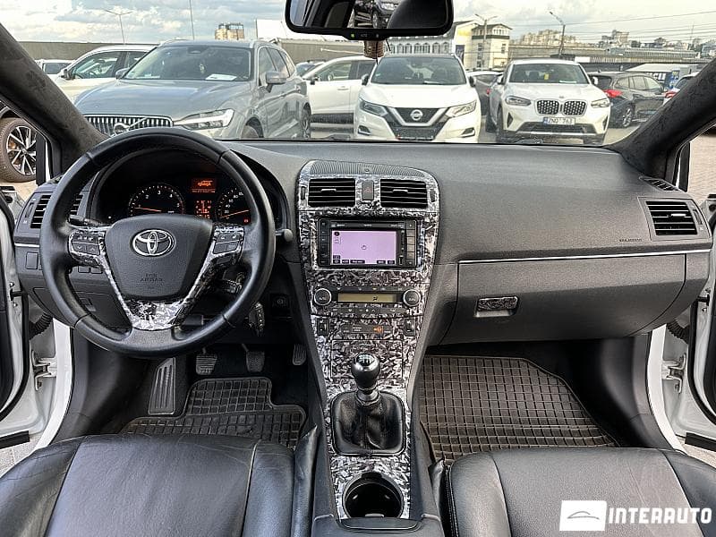 Toyota Avensis 2011 — Миниатюра 6