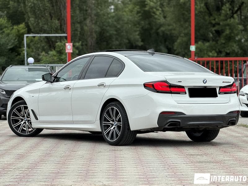 2017 BMW 520 — Miniatură 3