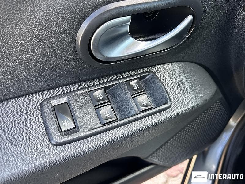 2018 Dacia Lodgy Stepway — Miniatură 6