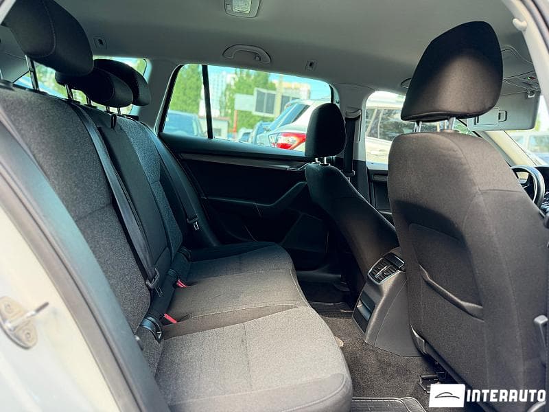 2019 Skoda Octavia — Miniatură 17