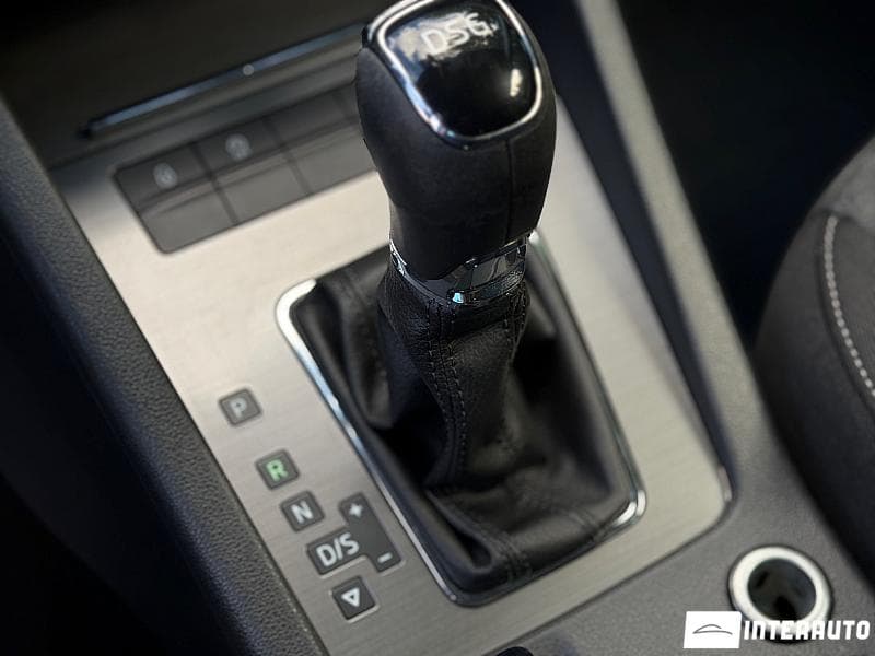 2019 Skoda Octavia — Miniatură 13