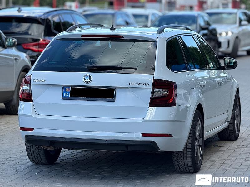 2019 Skoda Octavia — Miniatură 2