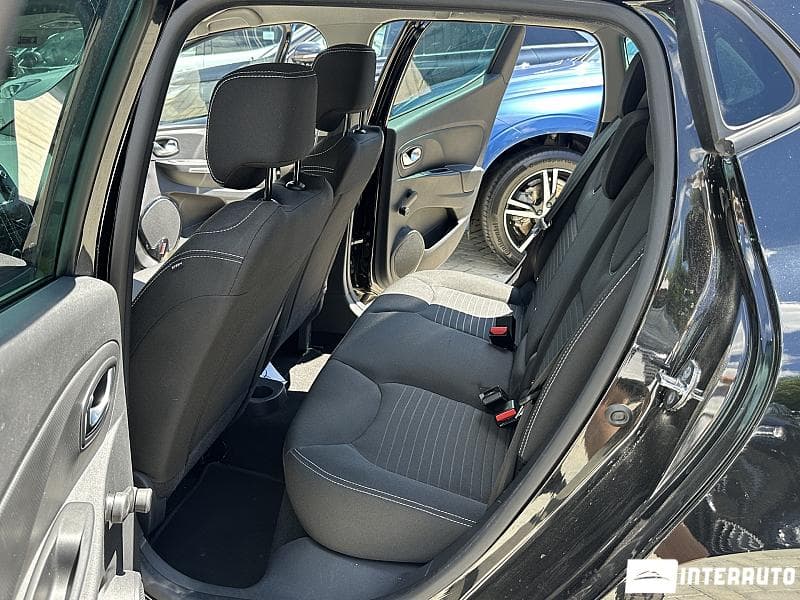2016 Renault Clio — Miniatură 11
