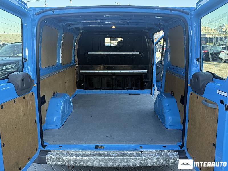 2012 Ford Transit — Miniatură 10